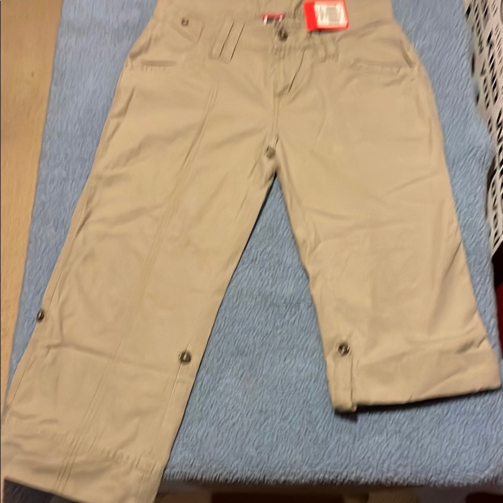The North Face Beige Capris